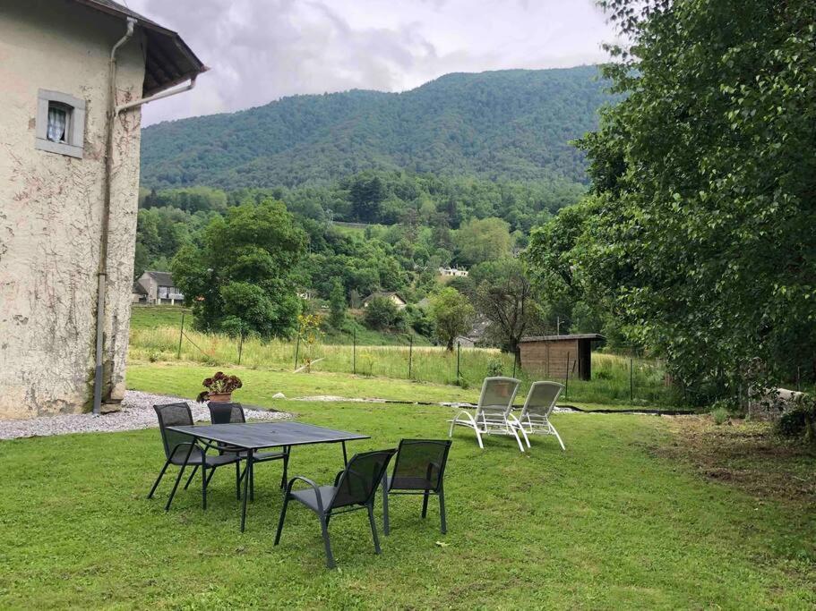 Au Bord Du Gave Appartement Laruns Buitenkant foto